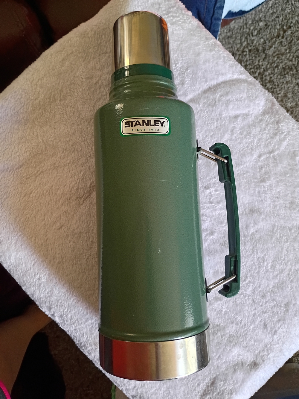 Stanley Green Metal Lunchbox & Thermos - Picture 4 of 4